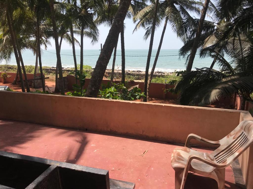 Kizhunna Rock Beach House Kannur Extérieur photo