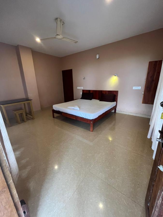 Kizhunna Rock Beach House Kannur Extérieur photo