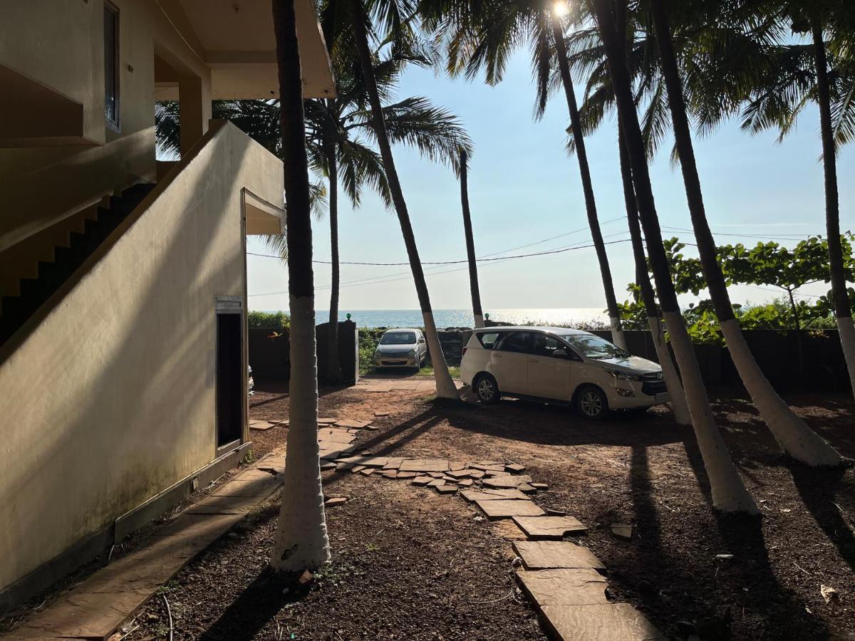 Kizhunna Rock Beach House Kannur Extérieur photo